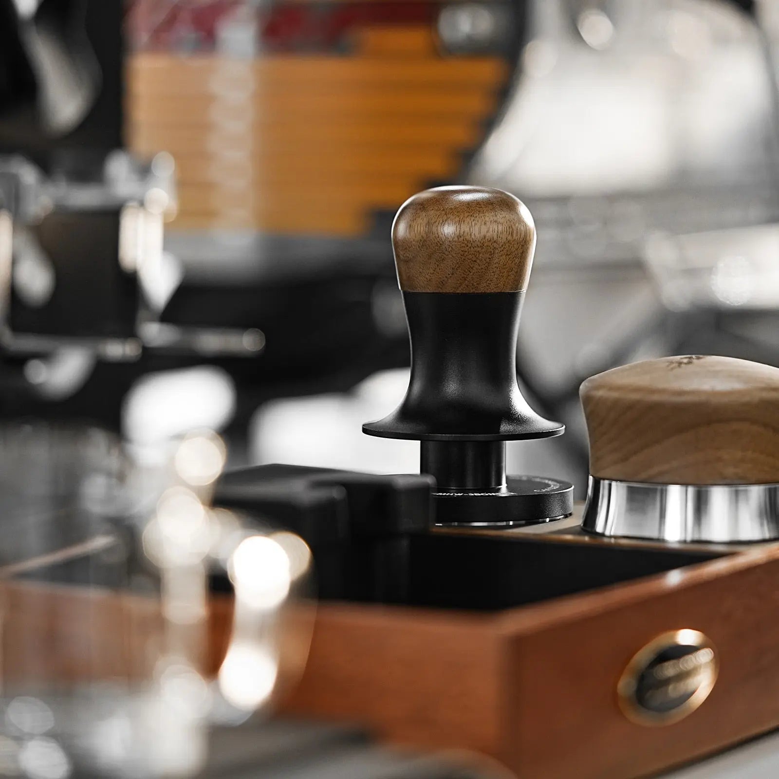 Professional Espresso Spring Loaded Tamper MHW-3BOMBER